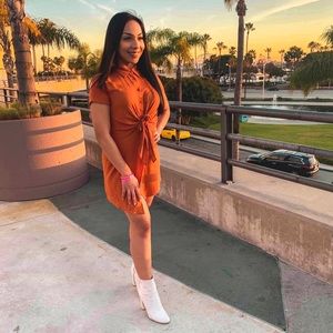 Meet your Posher, Lucy